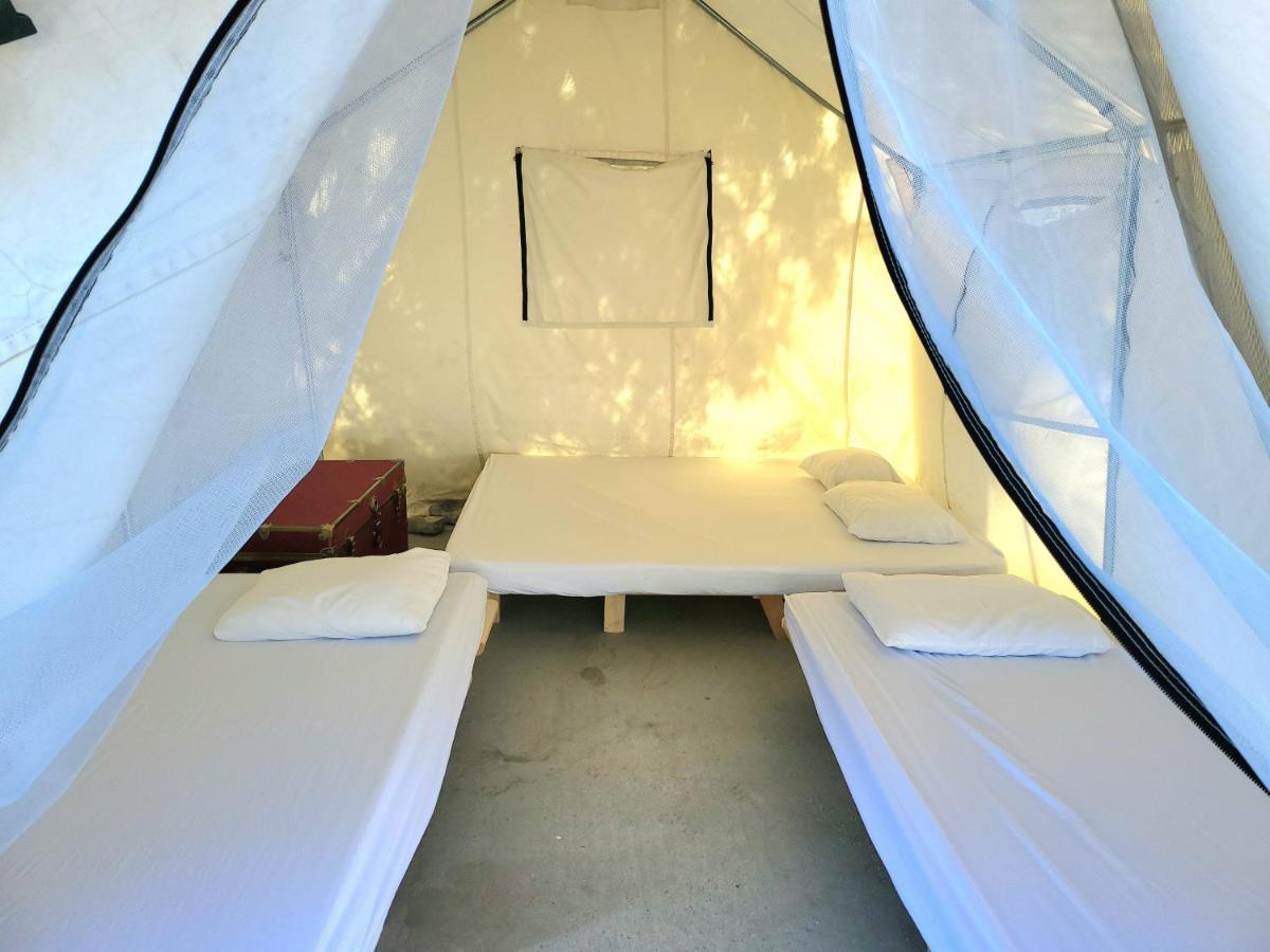 Panamint Springs Motel & Tents Exterior photo