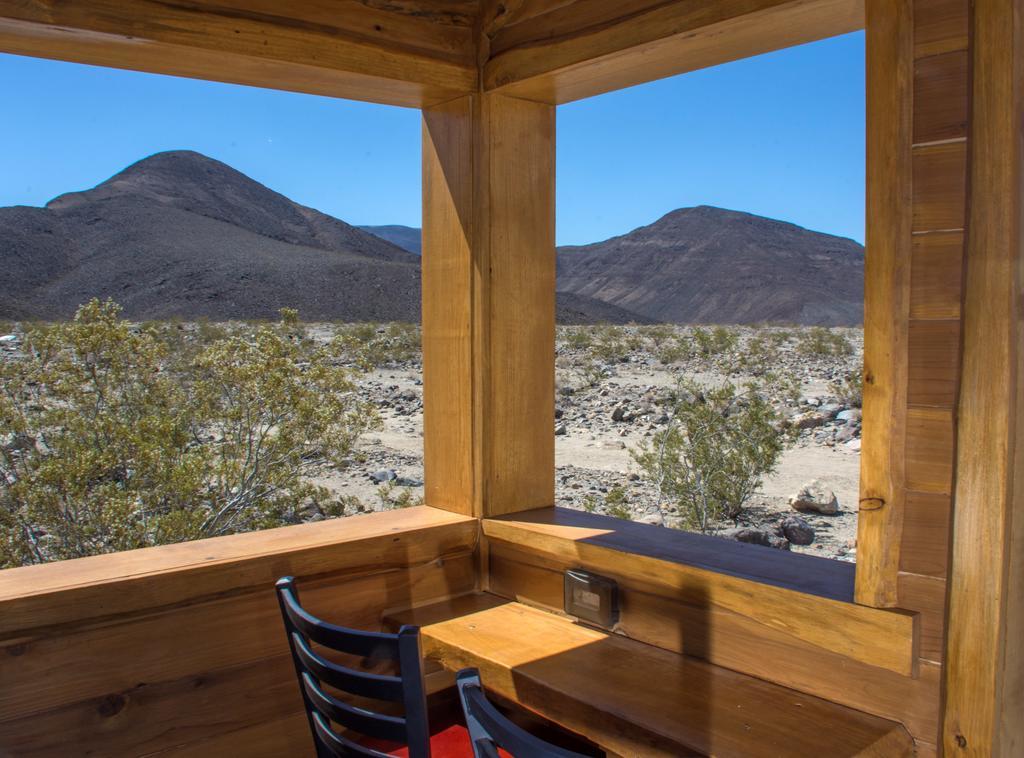 Panamint Springs Motel & Tents Exterior photo